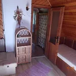 V Lese Pri Rieke Bela Chalet